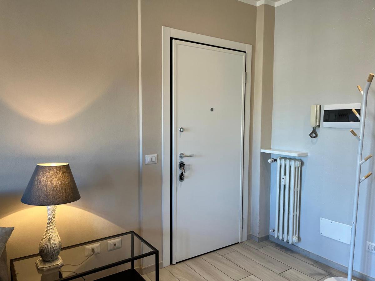 Garibaldi 46 Apartment Вербания Екстериор снимка